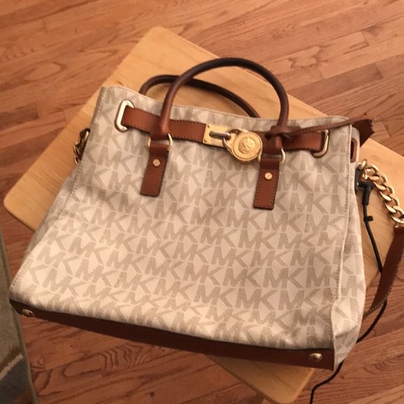 Michael Kors MK large Hamilton East West signature satchel - Picture 13 of 14